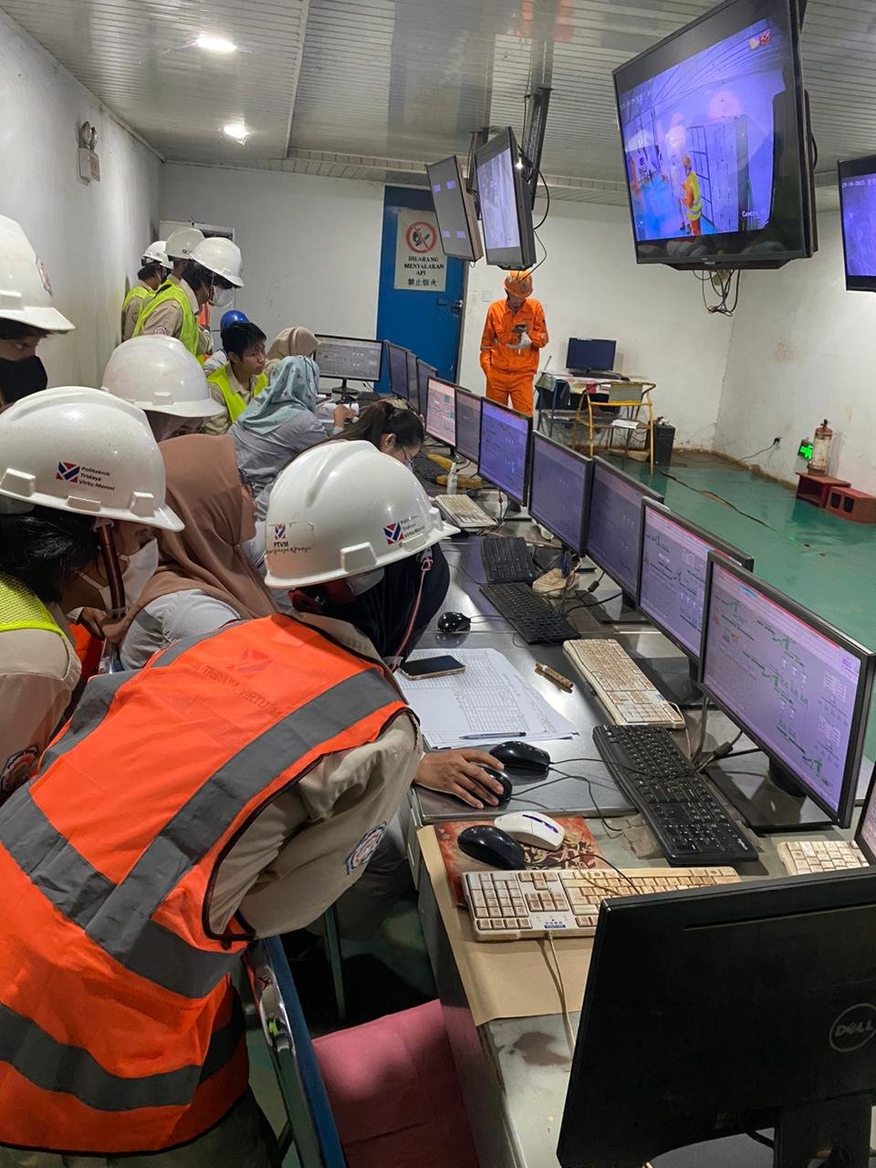 Kunjangan Control Gudang Ore