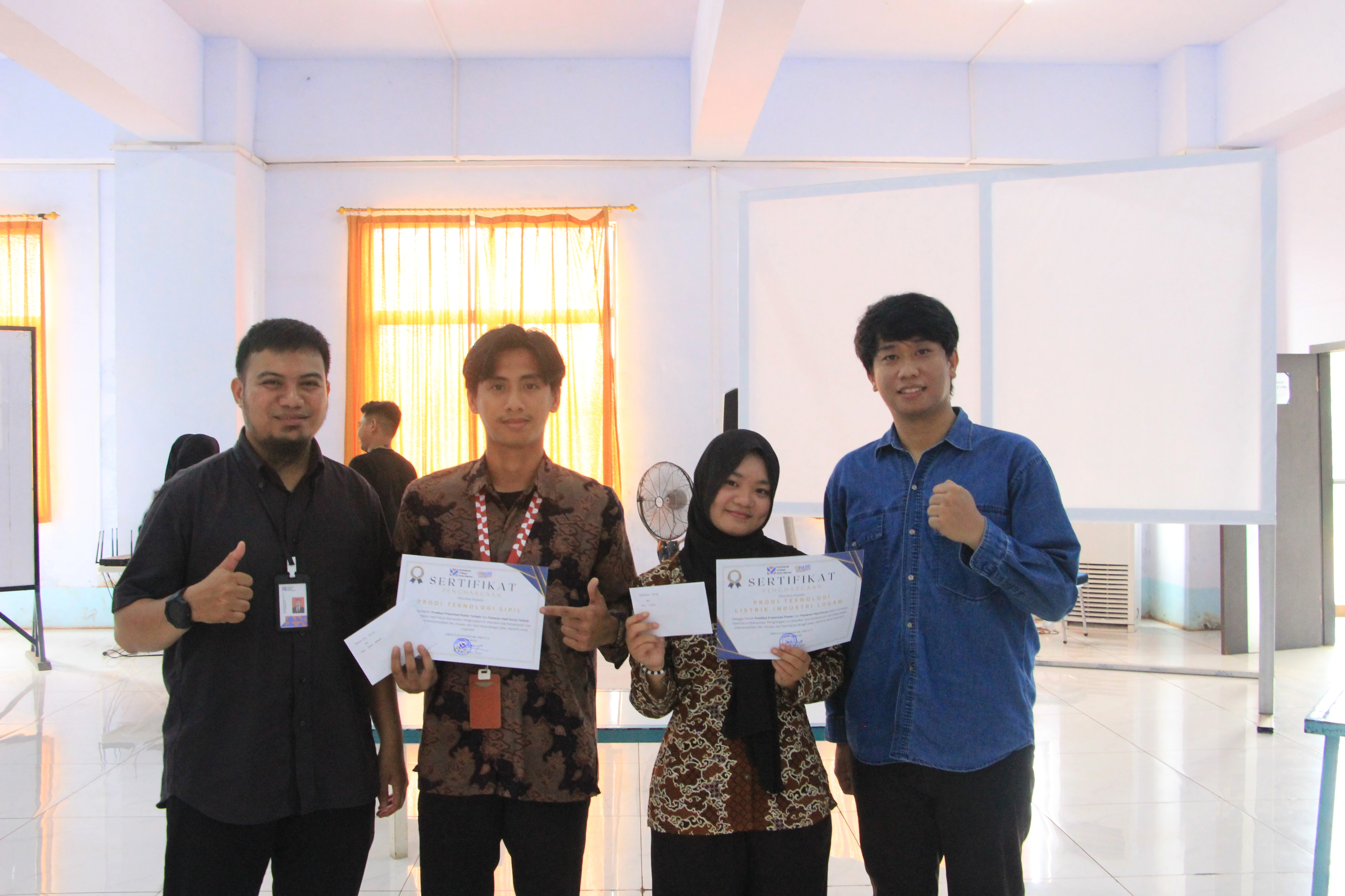 Mahasiswa Politeknik PTVM Unjuk Kemampuan dalam Lomba Cerdas Cermat, Ajang Asah Wawasan dan Kerja Sama Tim